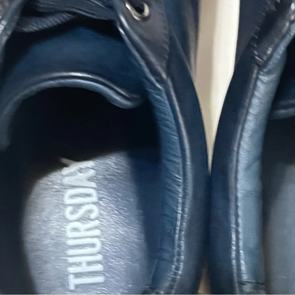 Thursday Boot Company Navy Blue Leather Sneakers size 8.5